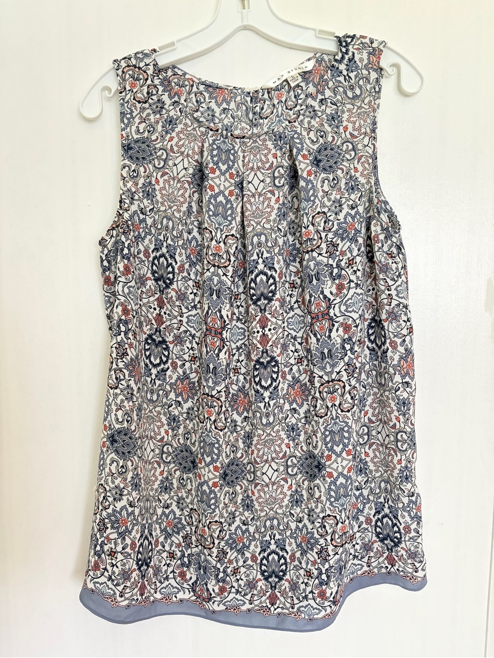 Max Studio Sleeveless Mosaic-Print Camisole in Blue and Cream - Picture 11 of 11